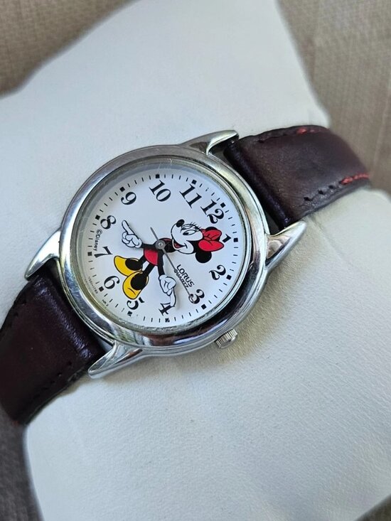 Vintage Lorus Disney Women Wristwatch Minnie Mouse Analog Quartz Watch main image 7